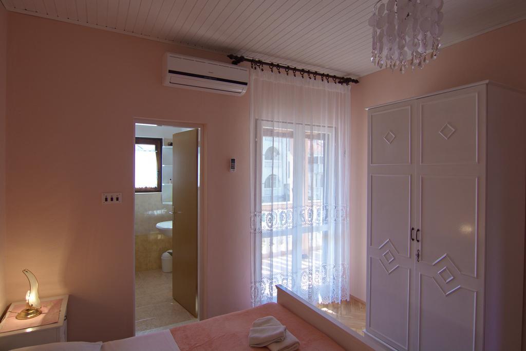 Apartment And Rooms Toka Zadar Extérieur photo