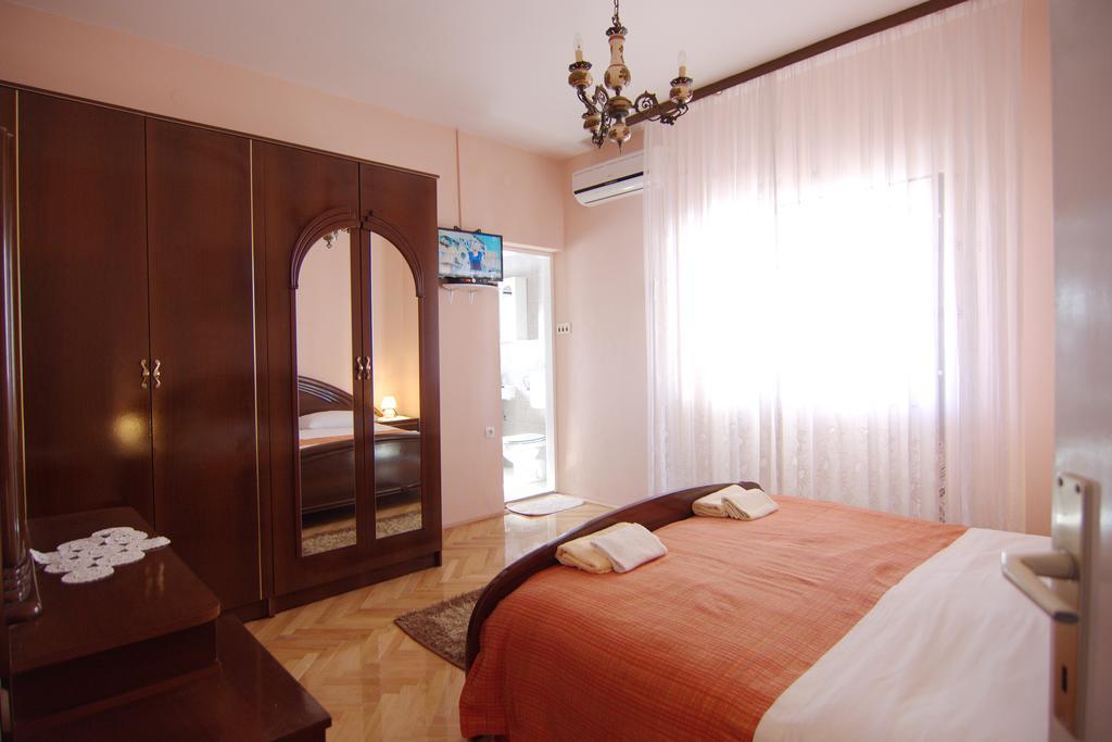 Apartment And Rooms Toka Zadar Extérieur photo