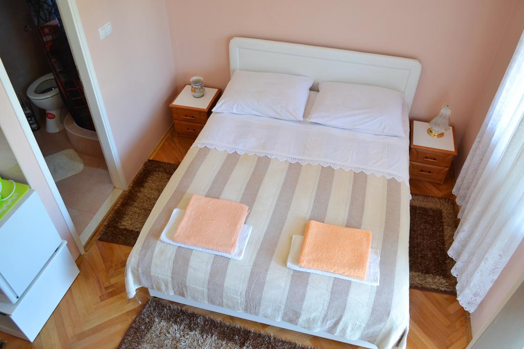Apartment And Rooms Toka Zadar Chambre photo