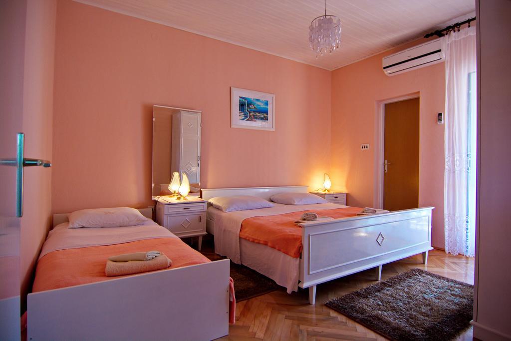 Apartment And Rooms Toka Zadar Extérieur photo